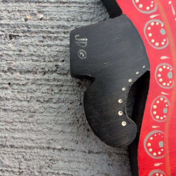 Vintage Hand Painted Wooden Dutch Girl Wall Hanging Plaque - Picture 3 of 6